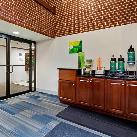 אלטונה Quality Inn & Suites מראה חיצוני תמונה