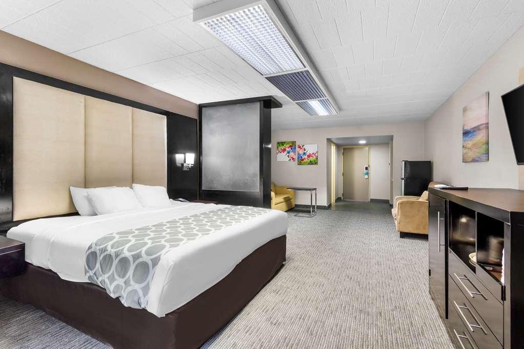 אלטונה Quality Inn & Suites חדר תמונה