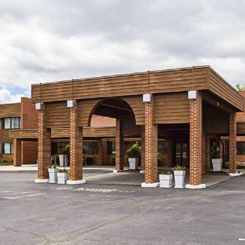אלטונה Quality Inn & Suites מראה חיצוני תמונה